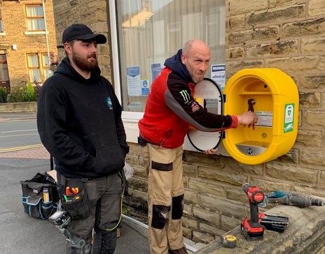 HS Electricals Fitting Defibrillator